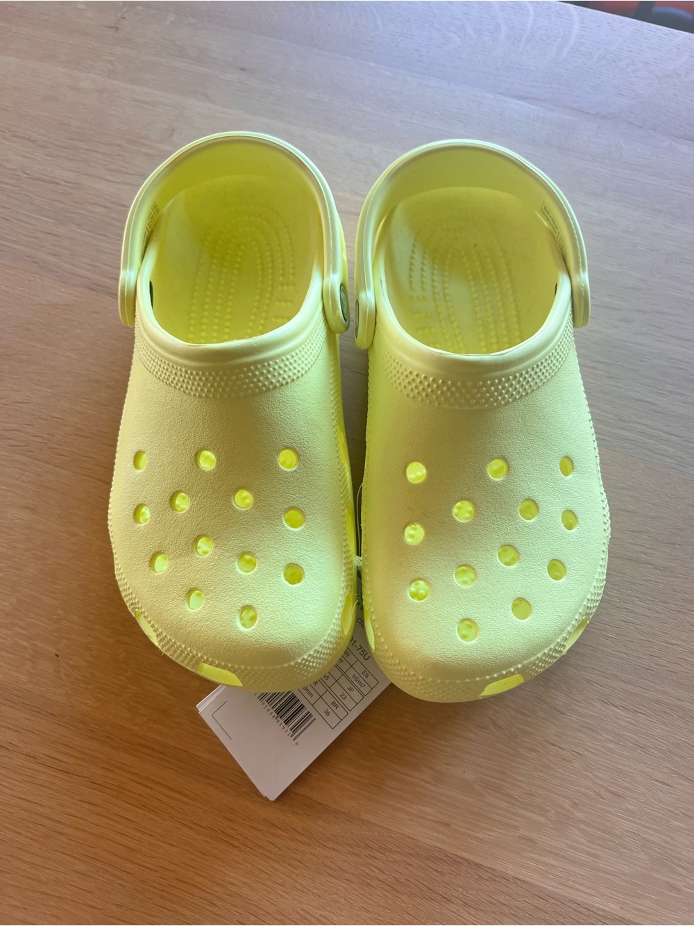 CROCS Bright Yellow Classic Clog - Picture 1 of 3